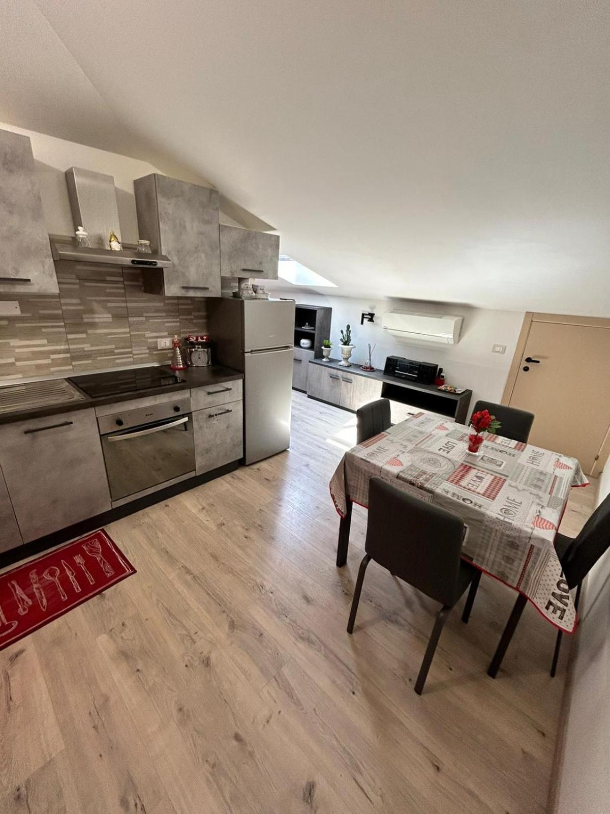 Dimora Rubino Apartment
